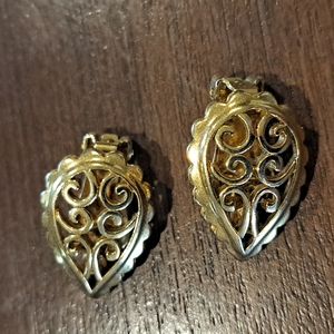 Vintage Gold Filigree Clip on Earring 1"